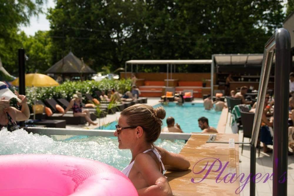 Player'S Pool&Rooms Vonyarcvashegy Eksteriør bilde